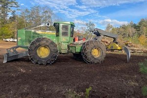 2022 John Deere 848LII  Skidder